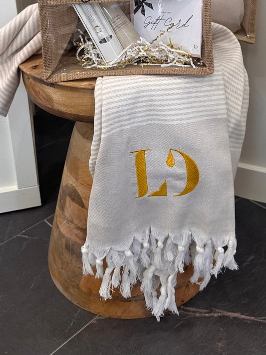 Lips and Drips Beach Towel