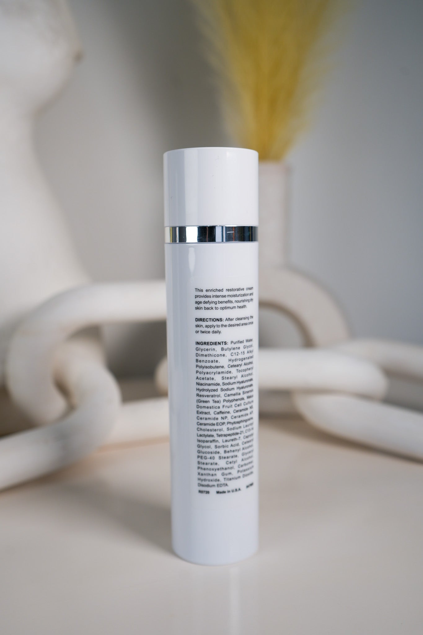 Serving Face Moisturizer